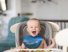 Babies Spitting Food is Not Normal – Myth Busted